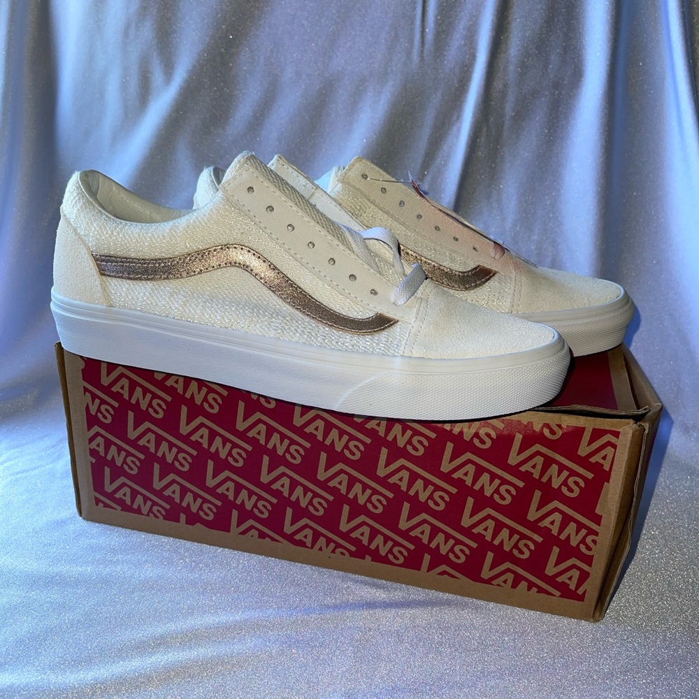 NIB Vans Old Skool Cream & Rose Gold Suede & Canvas Sneakers sz 9